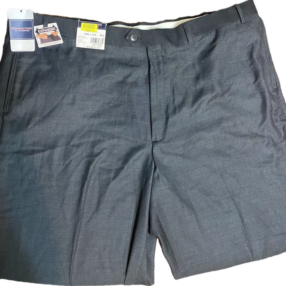 NWT Round tree and Yorke men’s slacks.